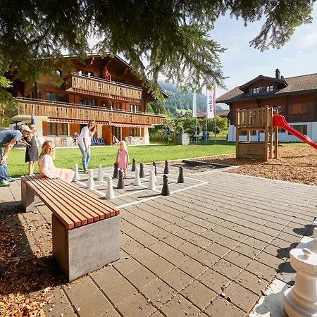 Reka-ferienanlage Rougemont, Gstaad شقة Rougemont