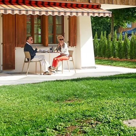 Reka-ferienanlage Rougemont, Gstaad شقة