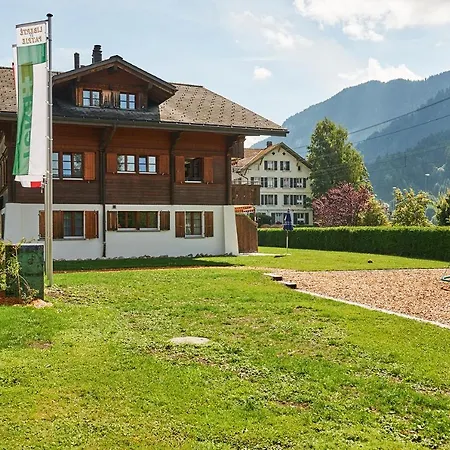 Reka-ferienanlage Rougemont, Gstaad شقة Rougemont